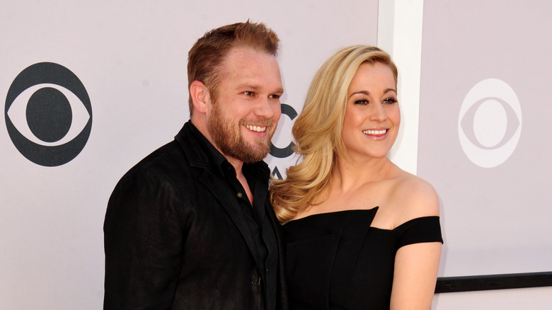 Kellie Pickler poses for a photo with Kyle Jacobs