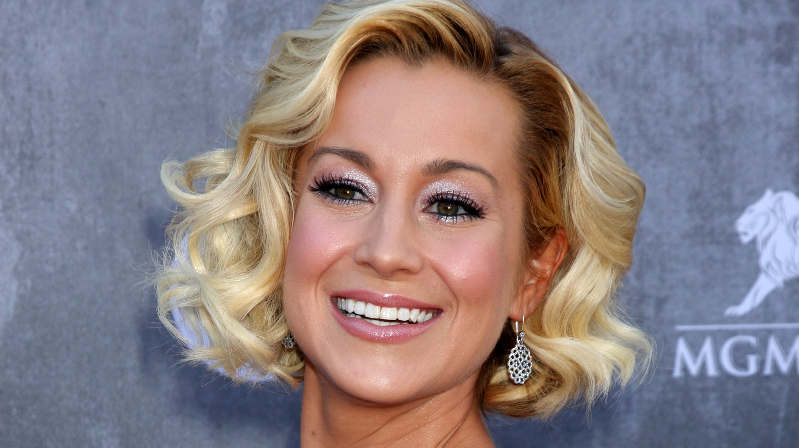 Heartbreaking Facts About Kellie Pickler Internewscast Journal