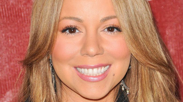 Mariah Carey smiling 