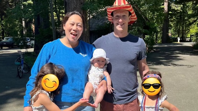Priscilla Chan and Mark Zuckerberg celebrate 4th of July with their children