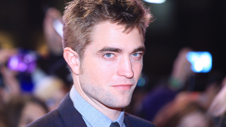 Robert Pattinson posing