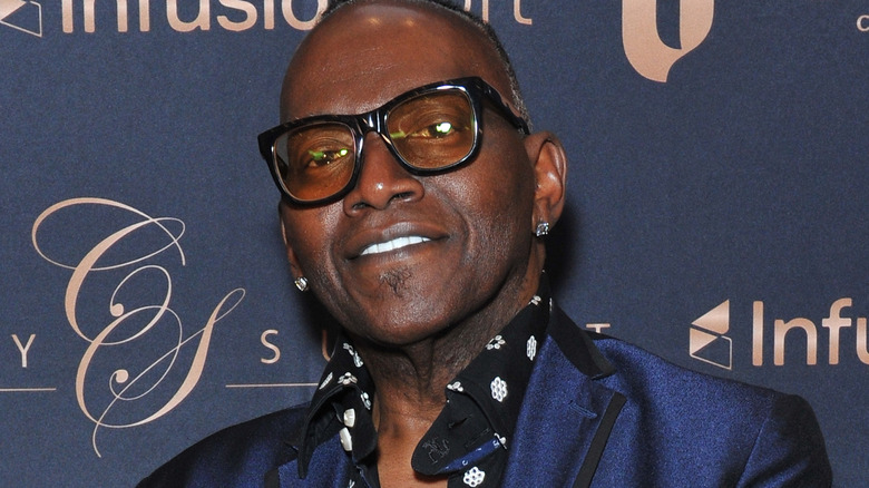 Randy Jackson posing 