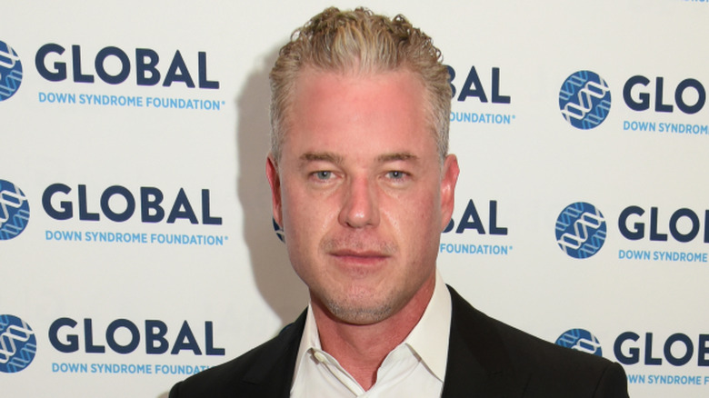 Eric Dane with a slight smile