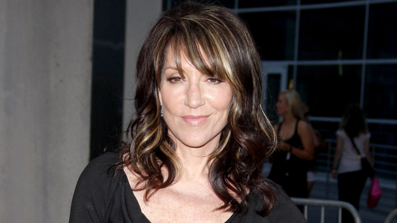 Katey Sagal posing