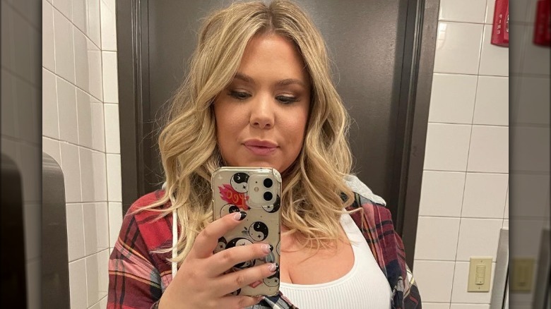 Kailyn Lowry mirror reflection selfie