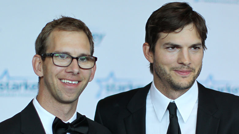 Michael Kutcher and Ashton Kutcher at an event