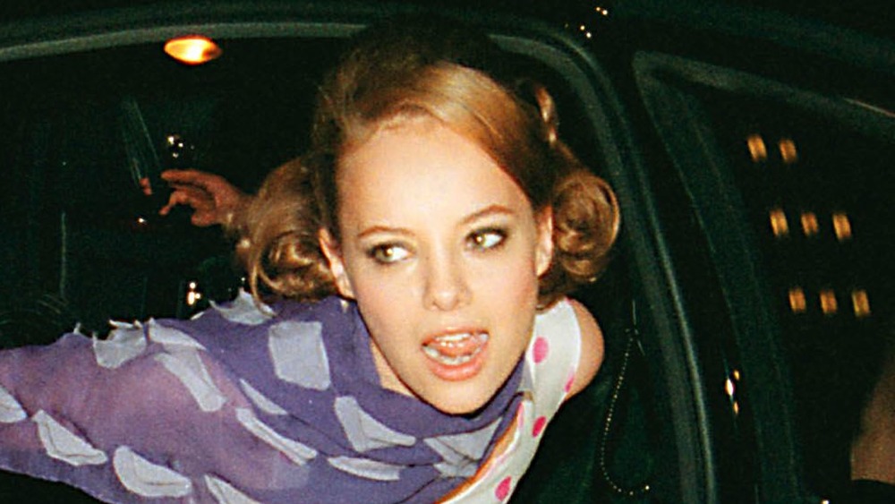 Bijou Phillips exiting car