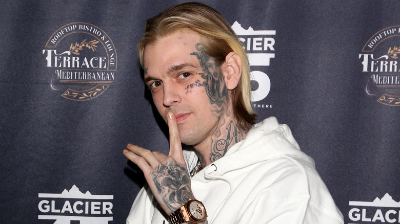 Aaron Carter posing