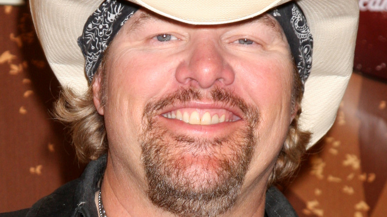 Toby Keith smiling 