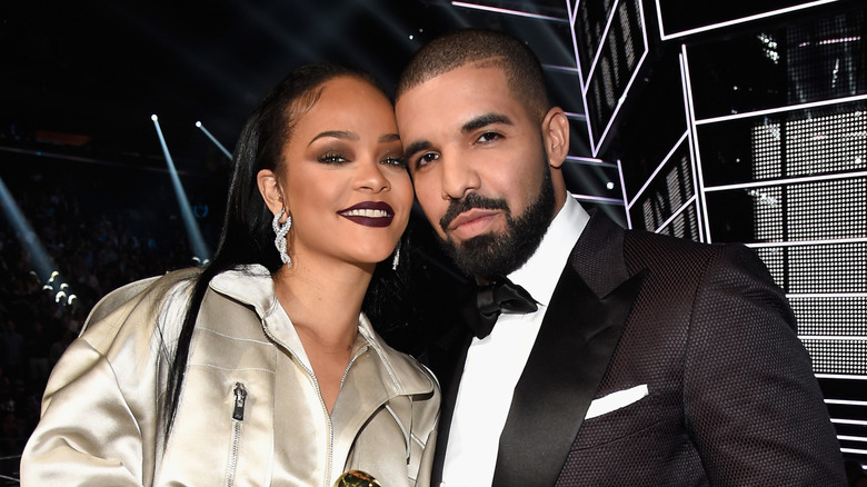Rihanna and Drake together at award show