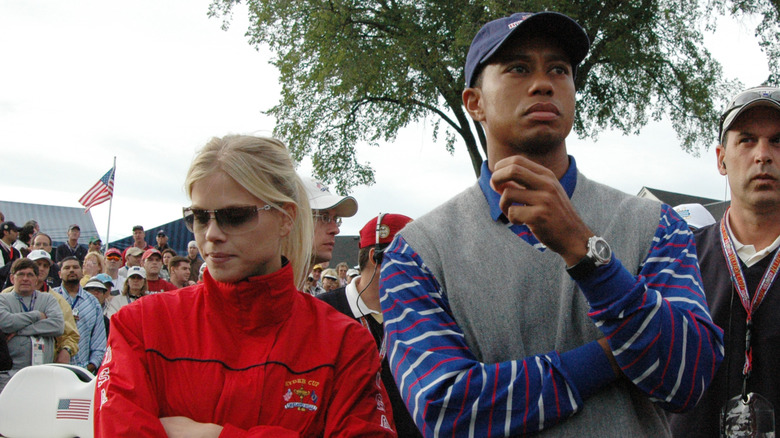Elin Nordegren and Tiger woods attend an event together