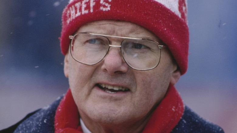 Lamar Hunt wearing toque