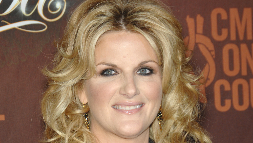 Trisha Yearwood wearing makeup