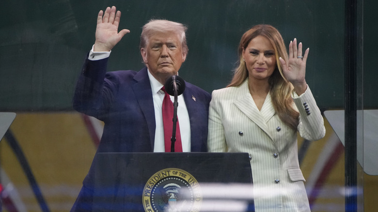 Donald and Melania Trump waving