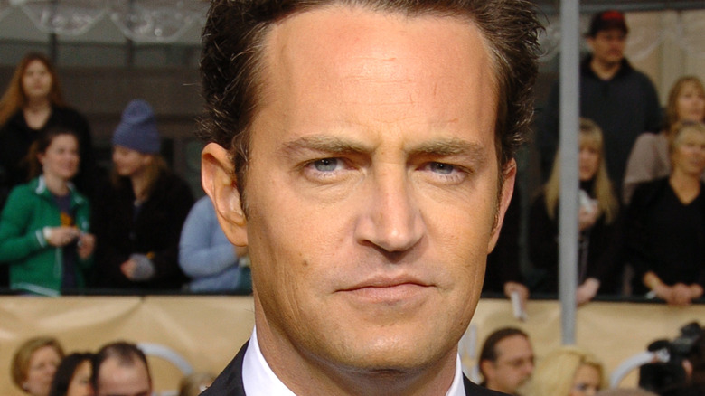 Matthew Perry on the red carpet