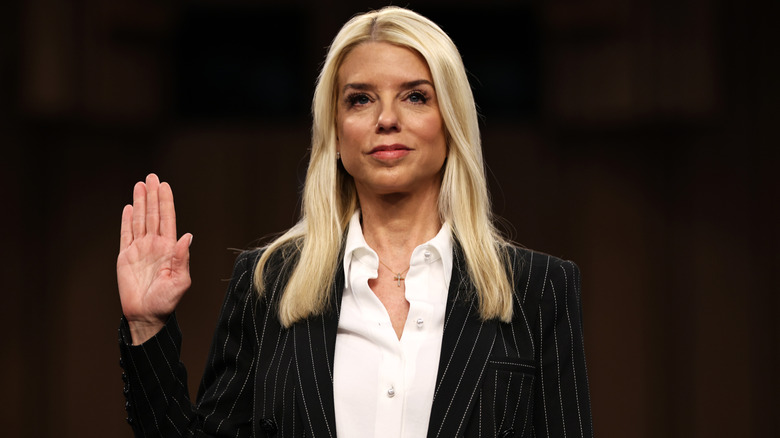 Pam Bondi takes oath at January 2025  confirmation hearing