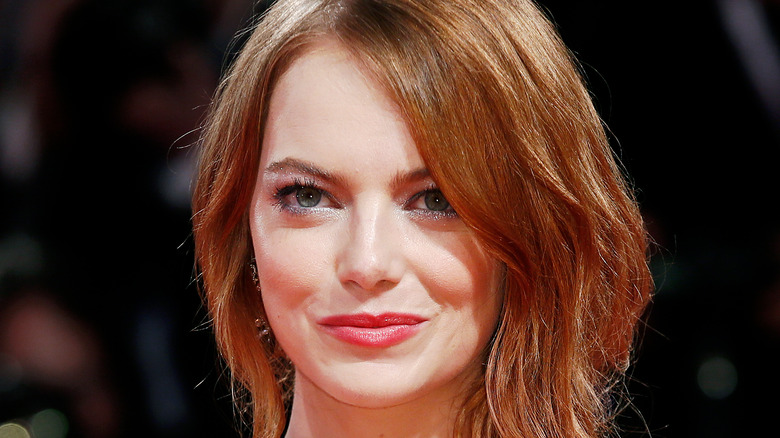 Emma Stone with side part