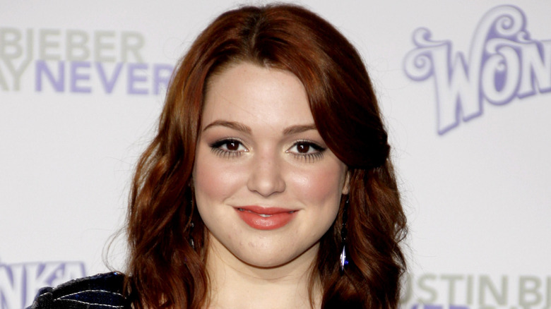 Jennifer Stone posing