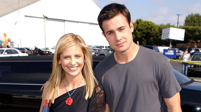 Freddie Prinze Jr. & Sarah Michelle Gellar at 2002 Kid's Choice Awards