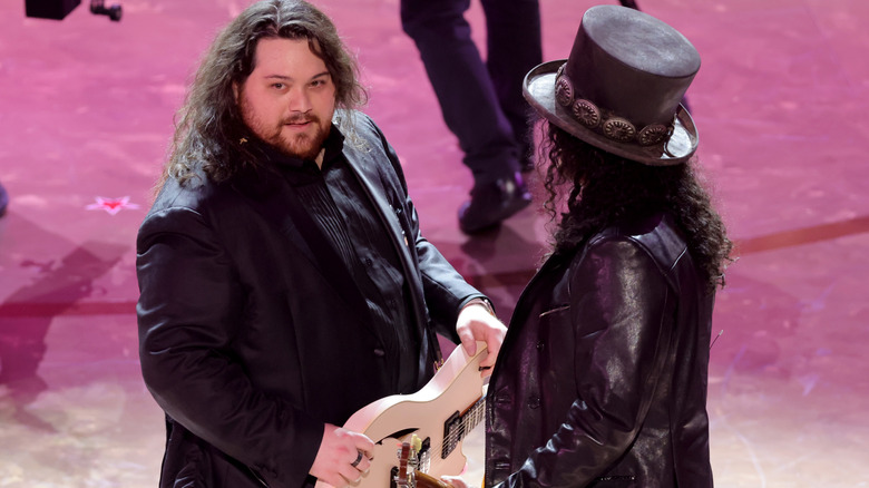 Wolfgang Van Halen and Slash on stage