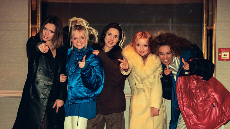 Spice Girls pointing