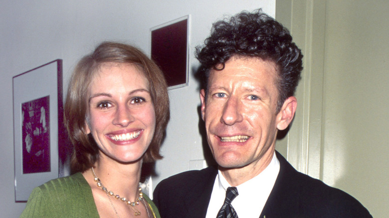 Julia Roberts Lyle Lovett smiling