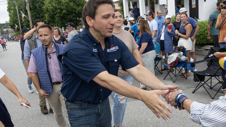 Ron DeSantis shaking hands