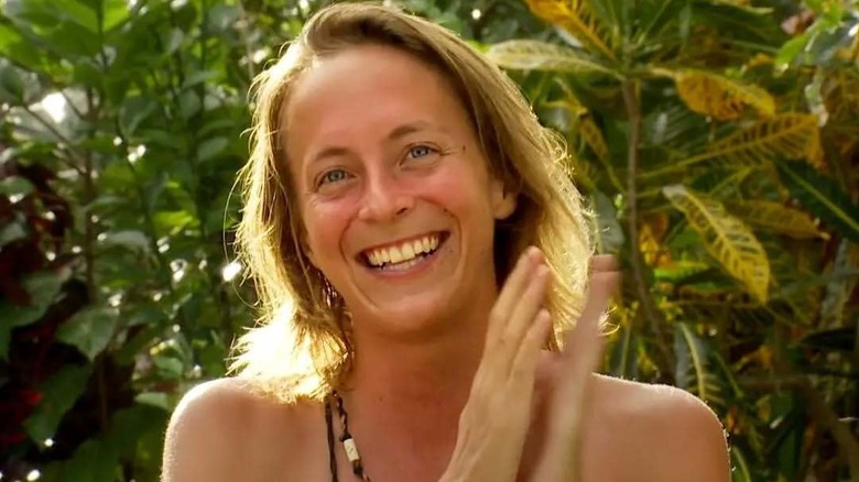 Sarah Danser clapping on Fight to Survive