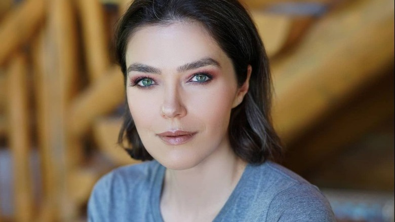 Adrianne Curry smoulders for a selfie 
