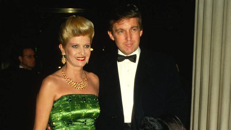Donald Trump posing with Ivana Trump