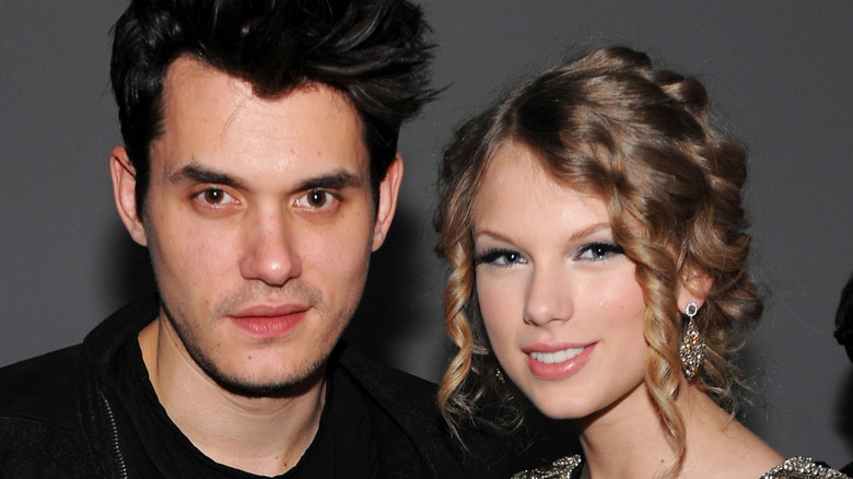 John Mayer and Taylor Swift posing together