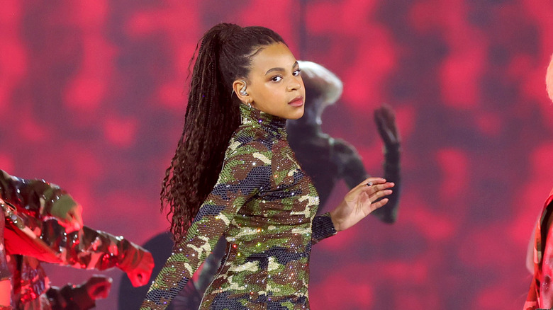 Blue Ivy performing