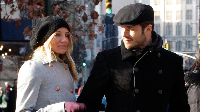 Paul Sculfor and Cameron Diaz walking together