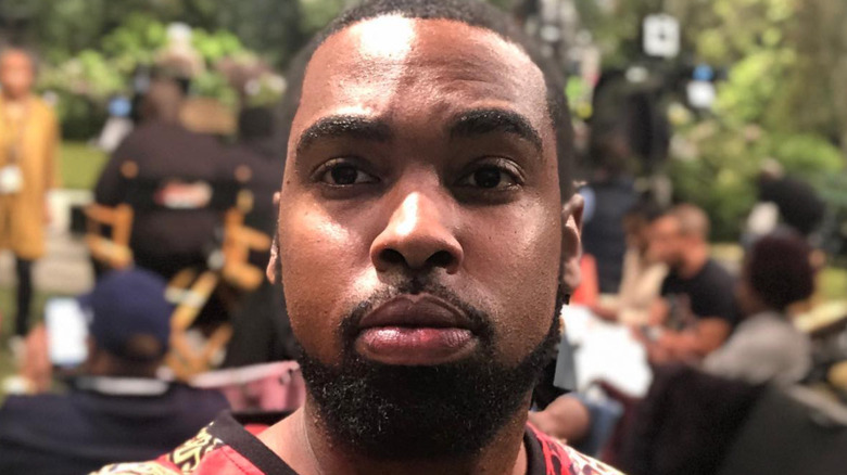 Daniel Curtis Lee rocks facial hair in a recent selfie