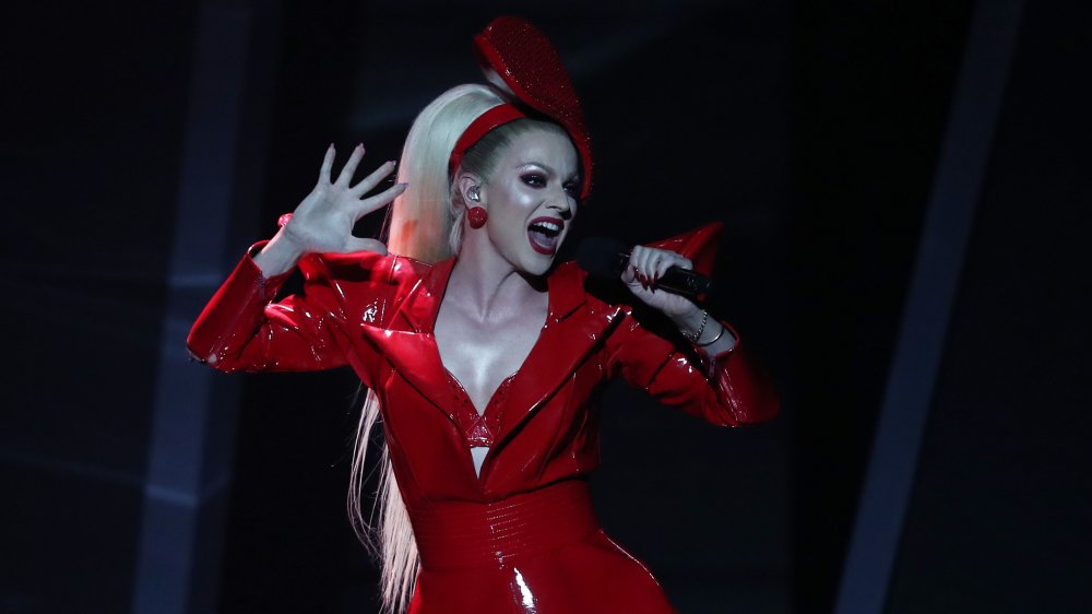 courtney act