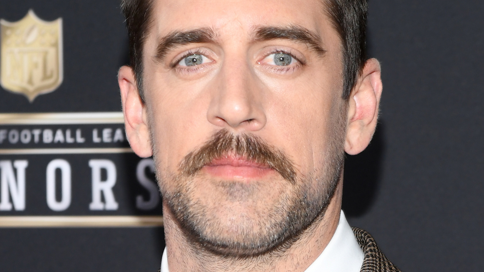 What Did Aaron Rodgers Estranged Father Say About His Son's COVID19