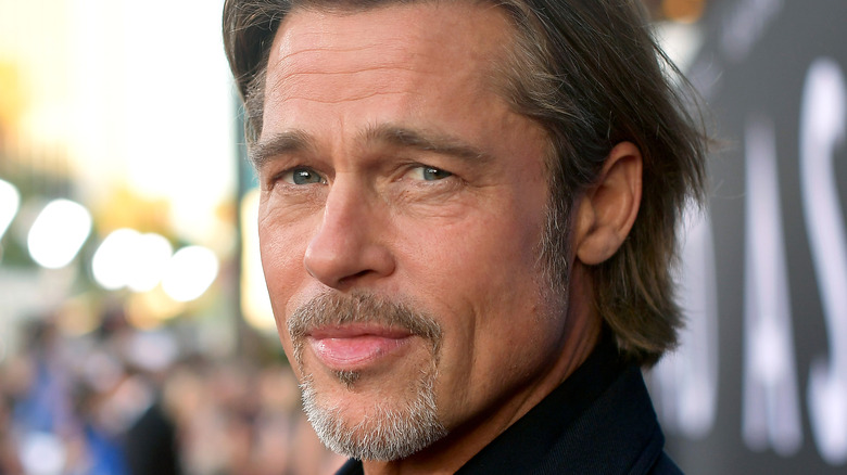  Brad Pitt smiling