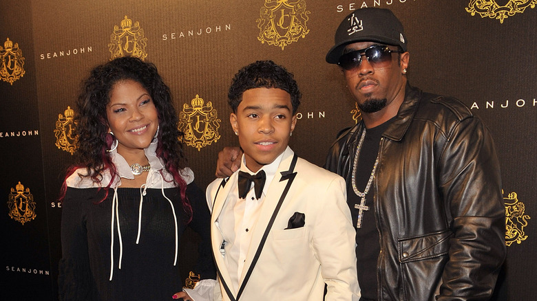 Misa Hylton, Diddy posing with son