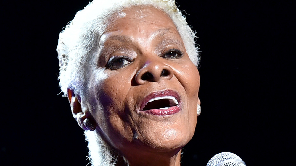 Dionne Warwick headshot