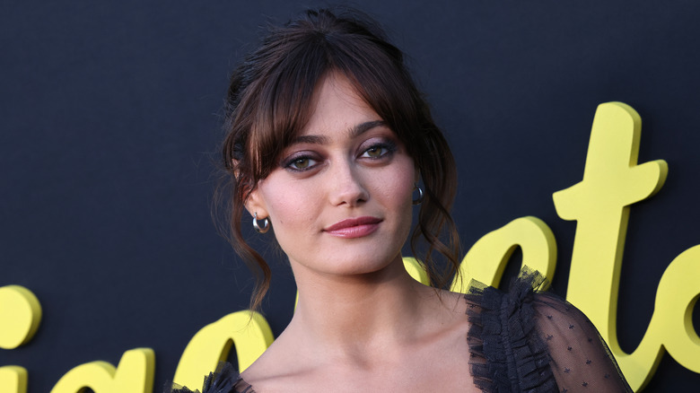 Ella Purnell updo