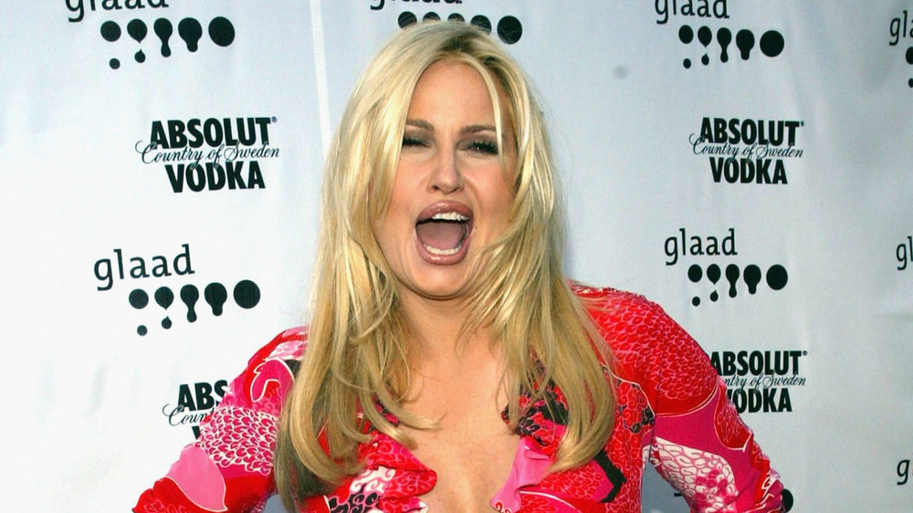 Jennifer Coolidge shouting 