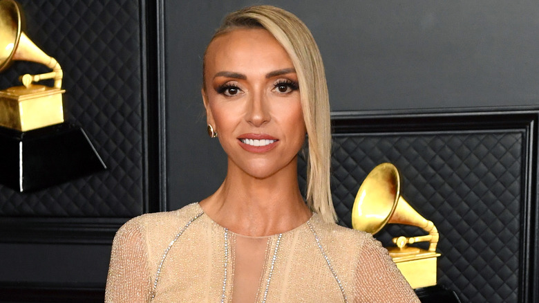 Giuliana Rancic smiling