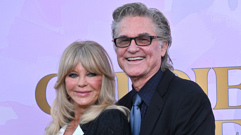 Goldie Hawn and Kurt Russell posing together