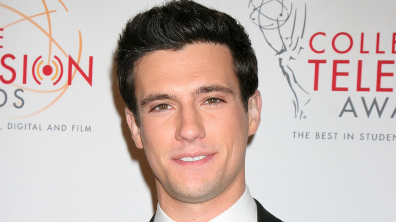 Drew Roy posing in 2017