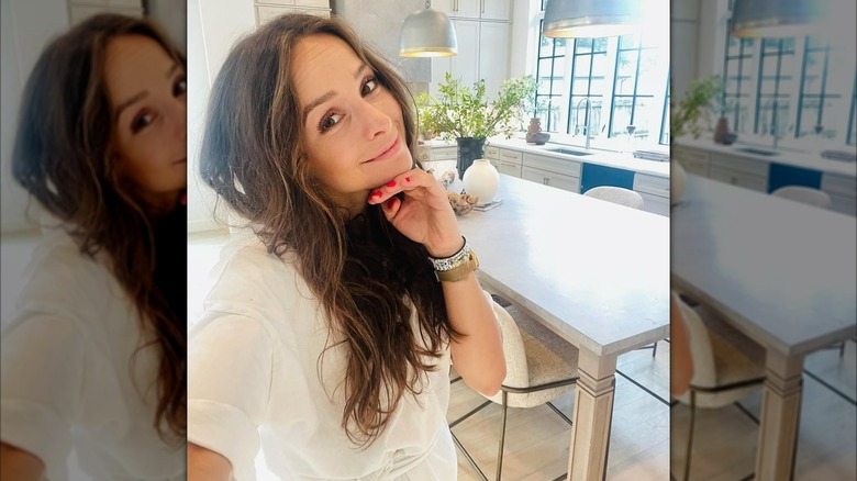 Jessica Randolph taking a selfie in a kitchen