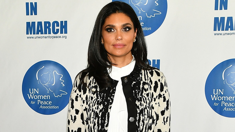 Rachel Roy posing