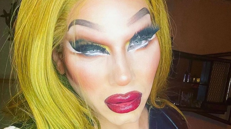 Sharon Needles posing selfie