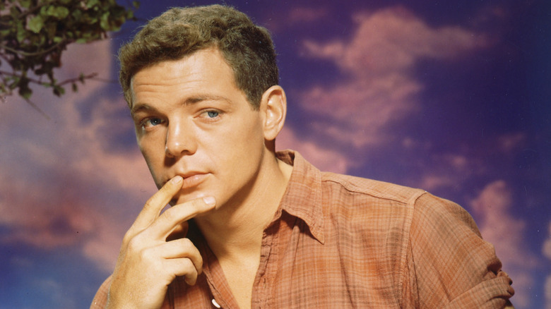 James MacArthur posing for a photoshoot in 2010.