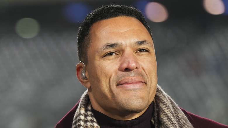 Tony Gonzalez as a sportscaster for Amazon Prime Video