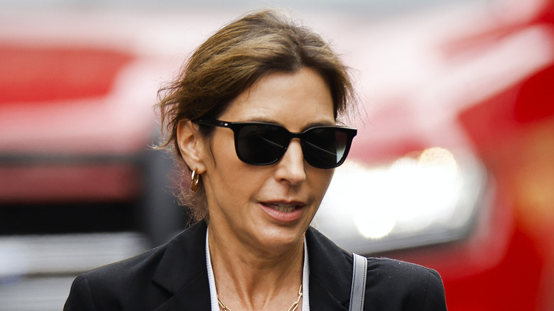 Hallie Biden sunglasses black jacket